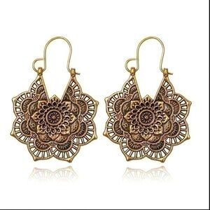 Antique Gold Boho Flower Drop Earrings